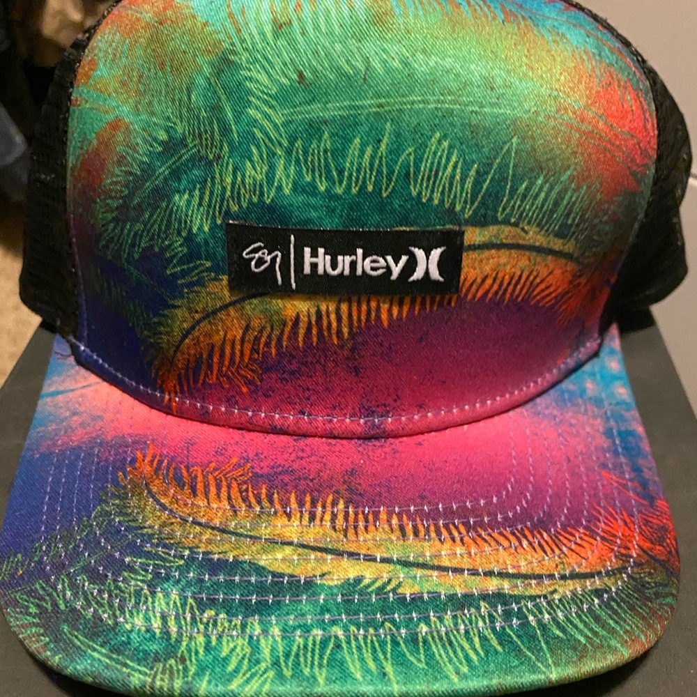 Hurley hat
